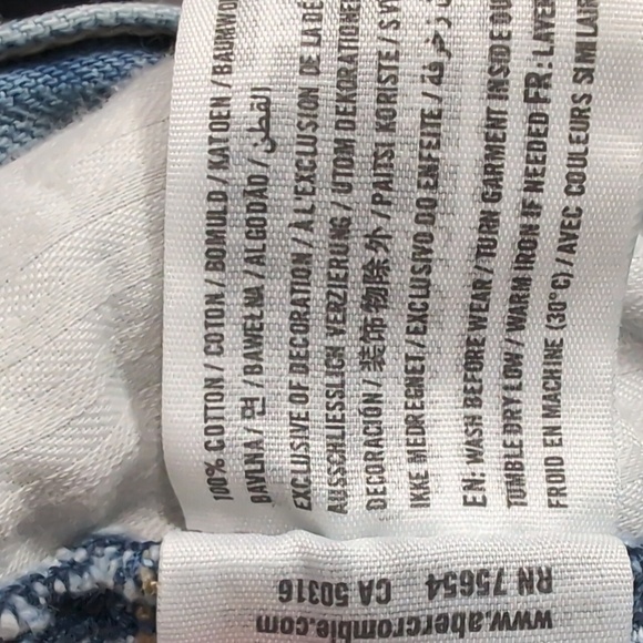 Abercrombie Light Wash Cuffed Denim Shorts Size 2 - Picture 5 of 5